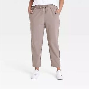 Women's Stretch Woven High-Rise Taper Pants - All In Motion Gray  Size XS